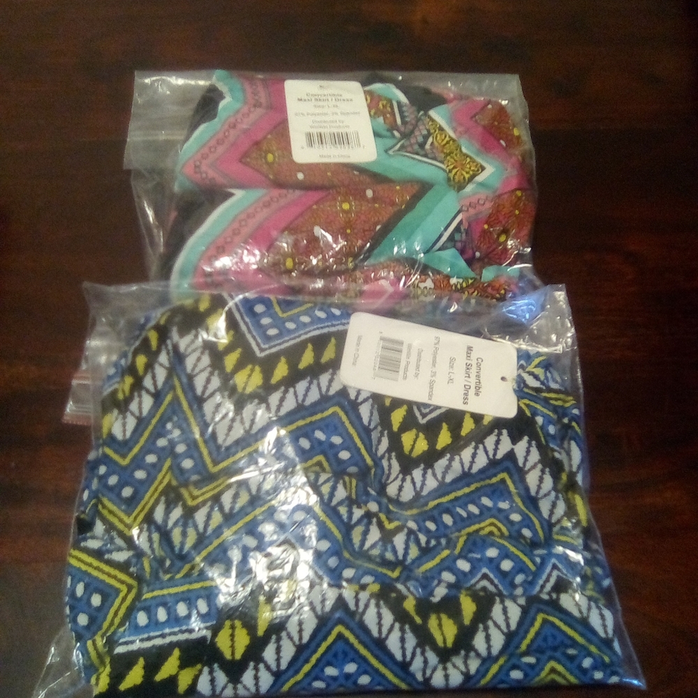 Win Win NWT Bundle of 2 Convertible Dresses